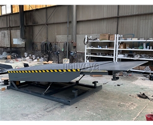 廊坊固定登车桥